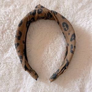 Madewell leopard knotted headband